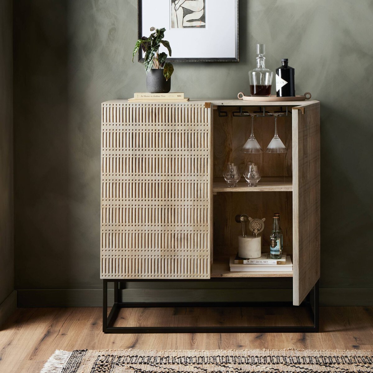 Kelby Bar Cabinet