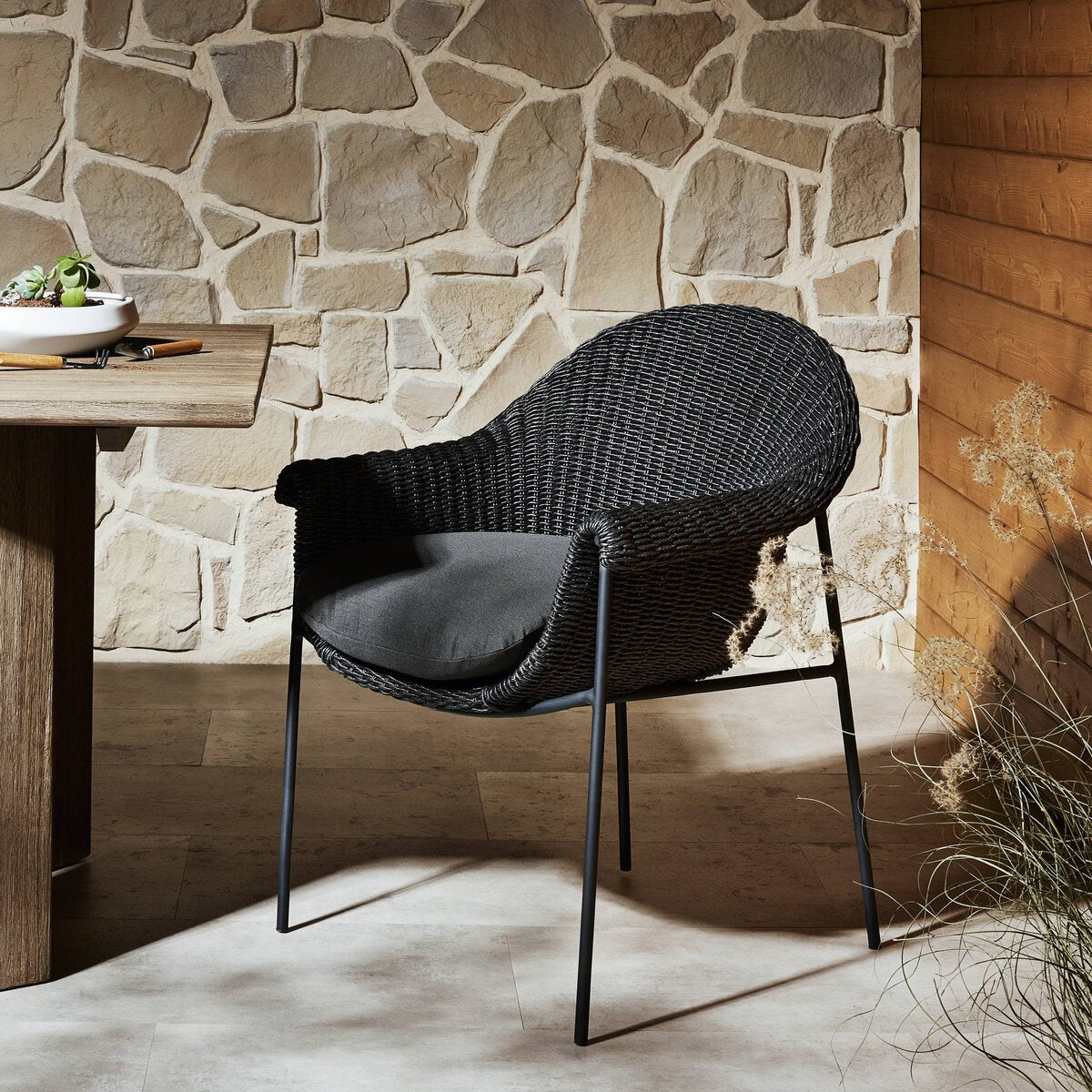 Suerte Outdoor Dining Chair