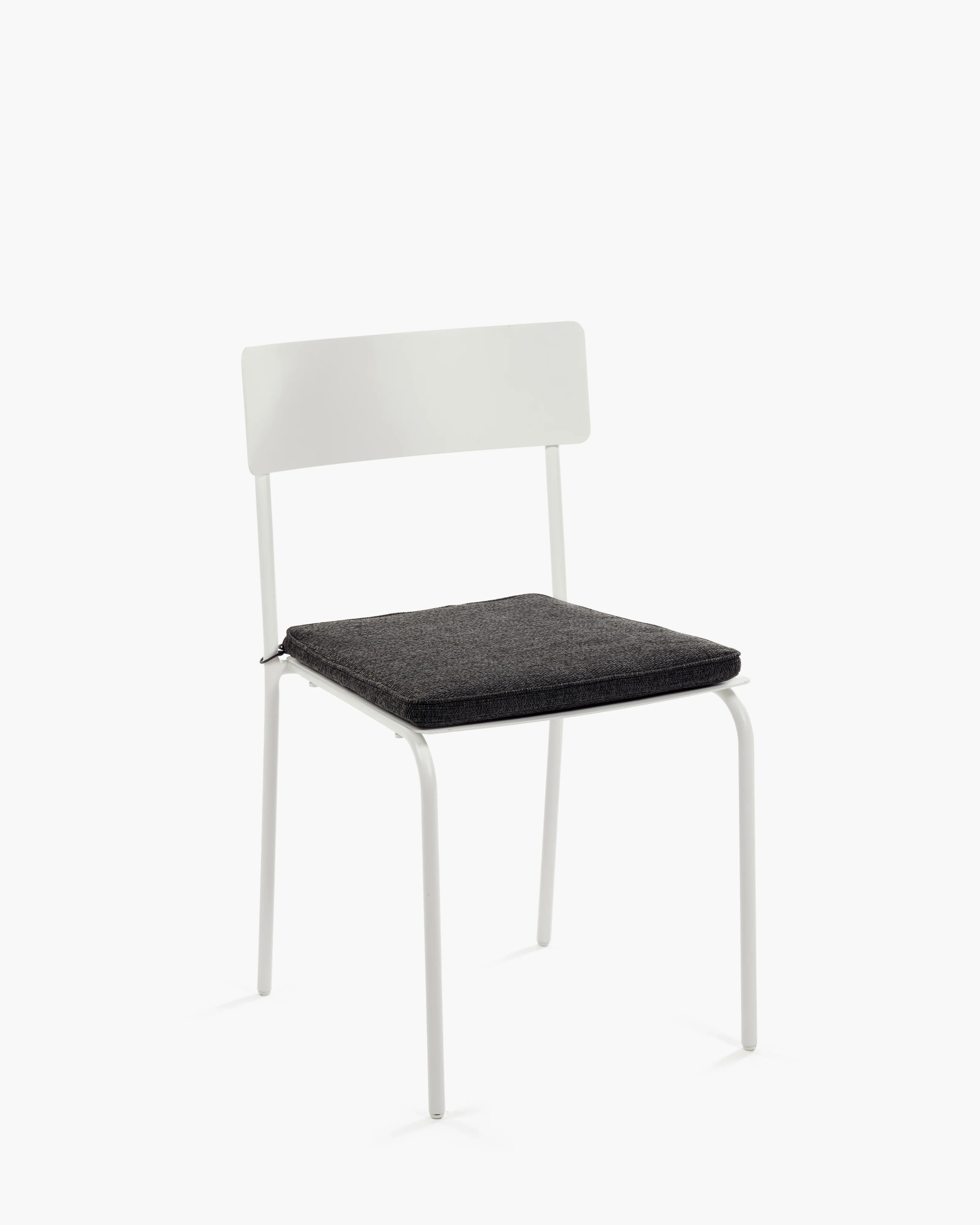 August Aluminum Chair Without Armrests