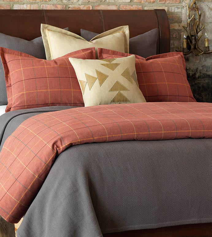 Duvet Cover and Button-tufted / hand -tacked comforter