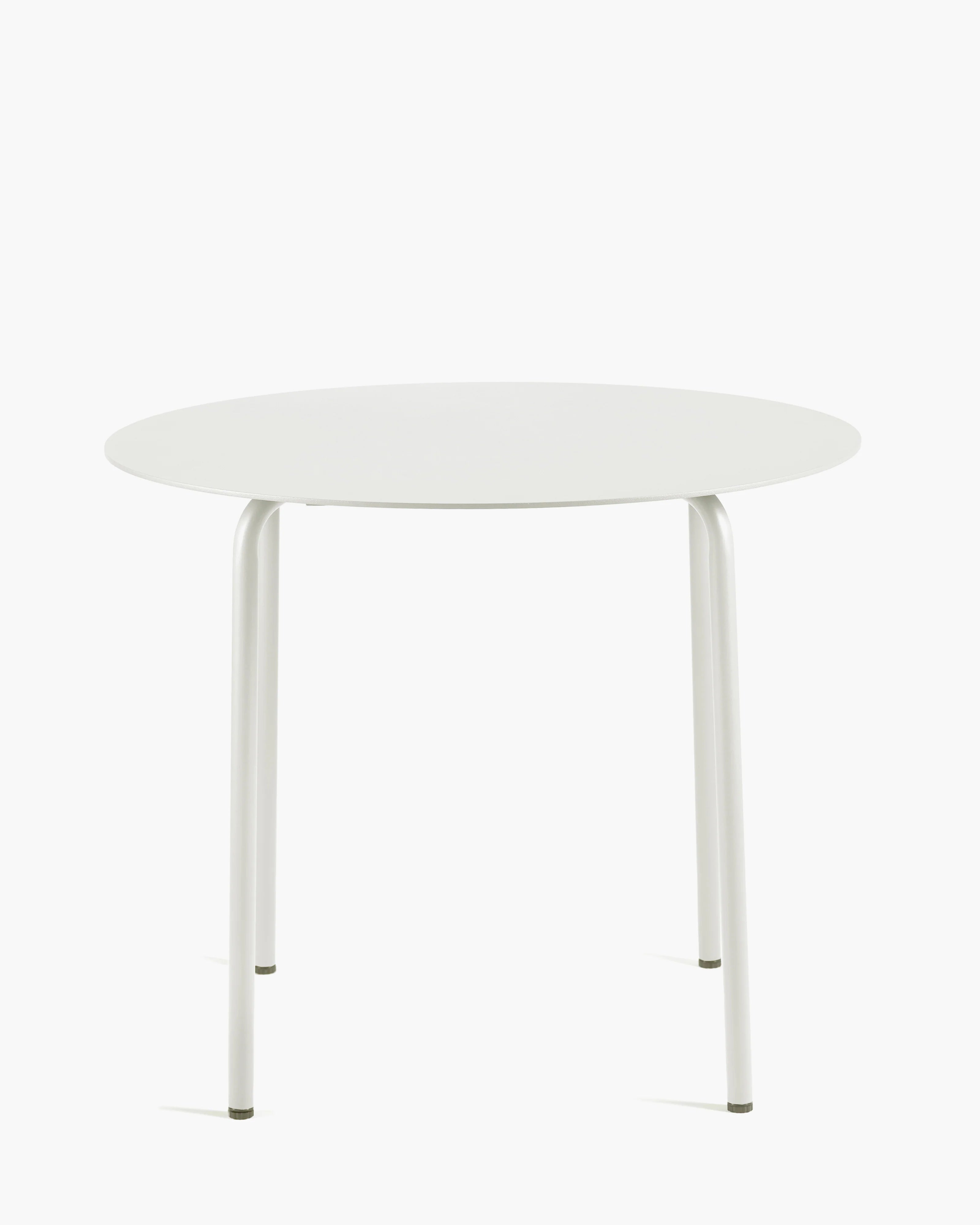 August Aluminum Round Dining Table