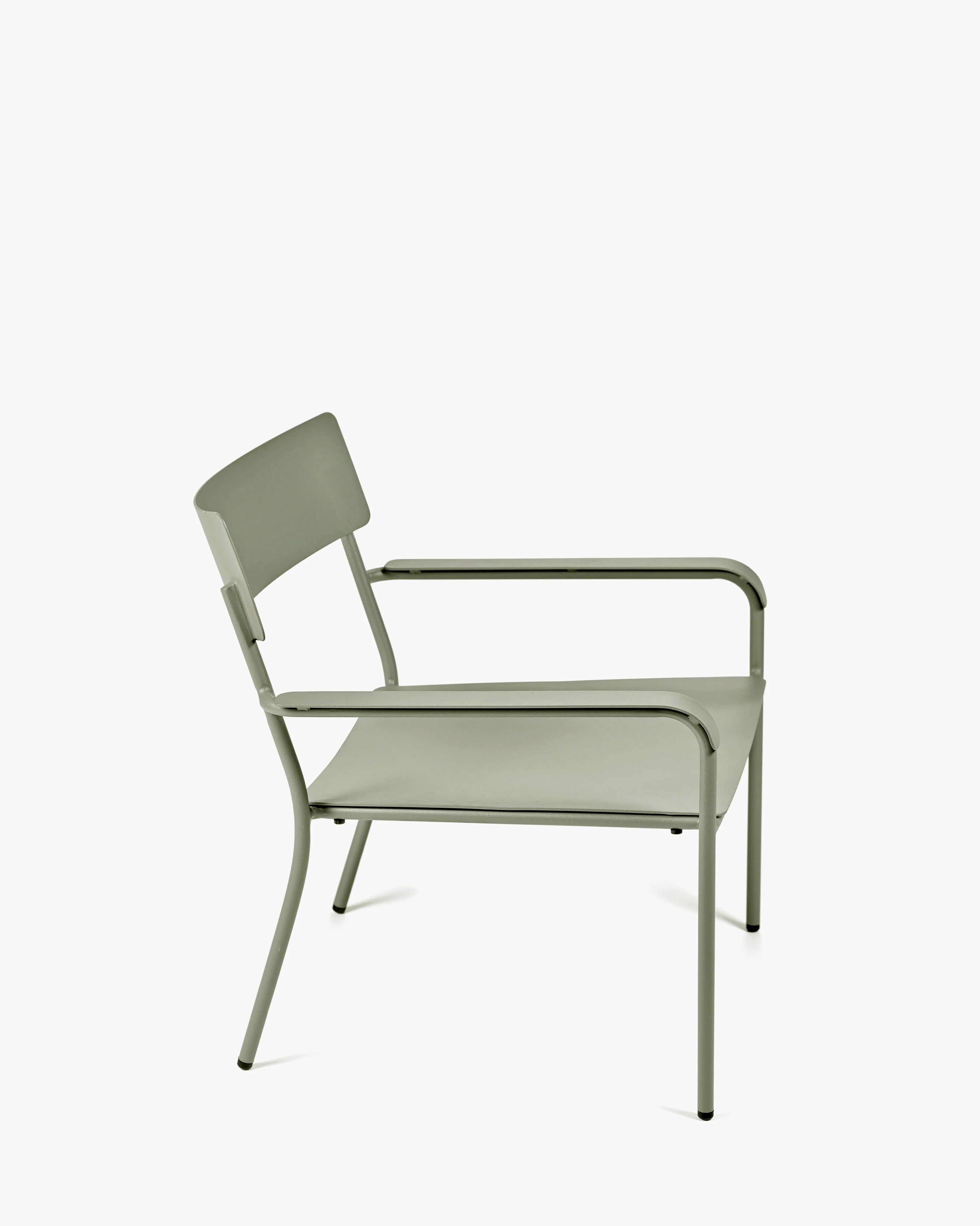 August Aluminum Lounge Chair