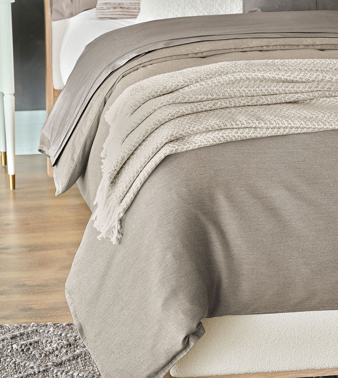 Duvet Cover and Button-tufted / hand -tacked comforter