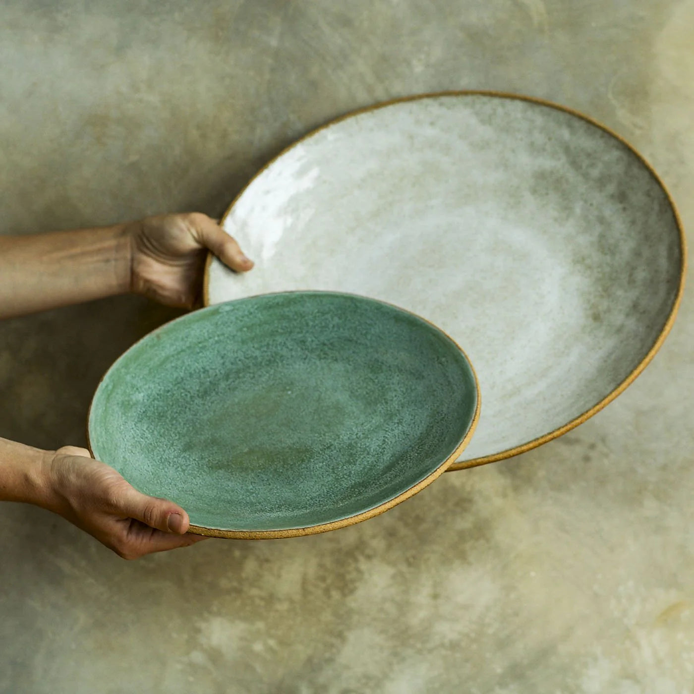 Sierra Rimless Serving Platter