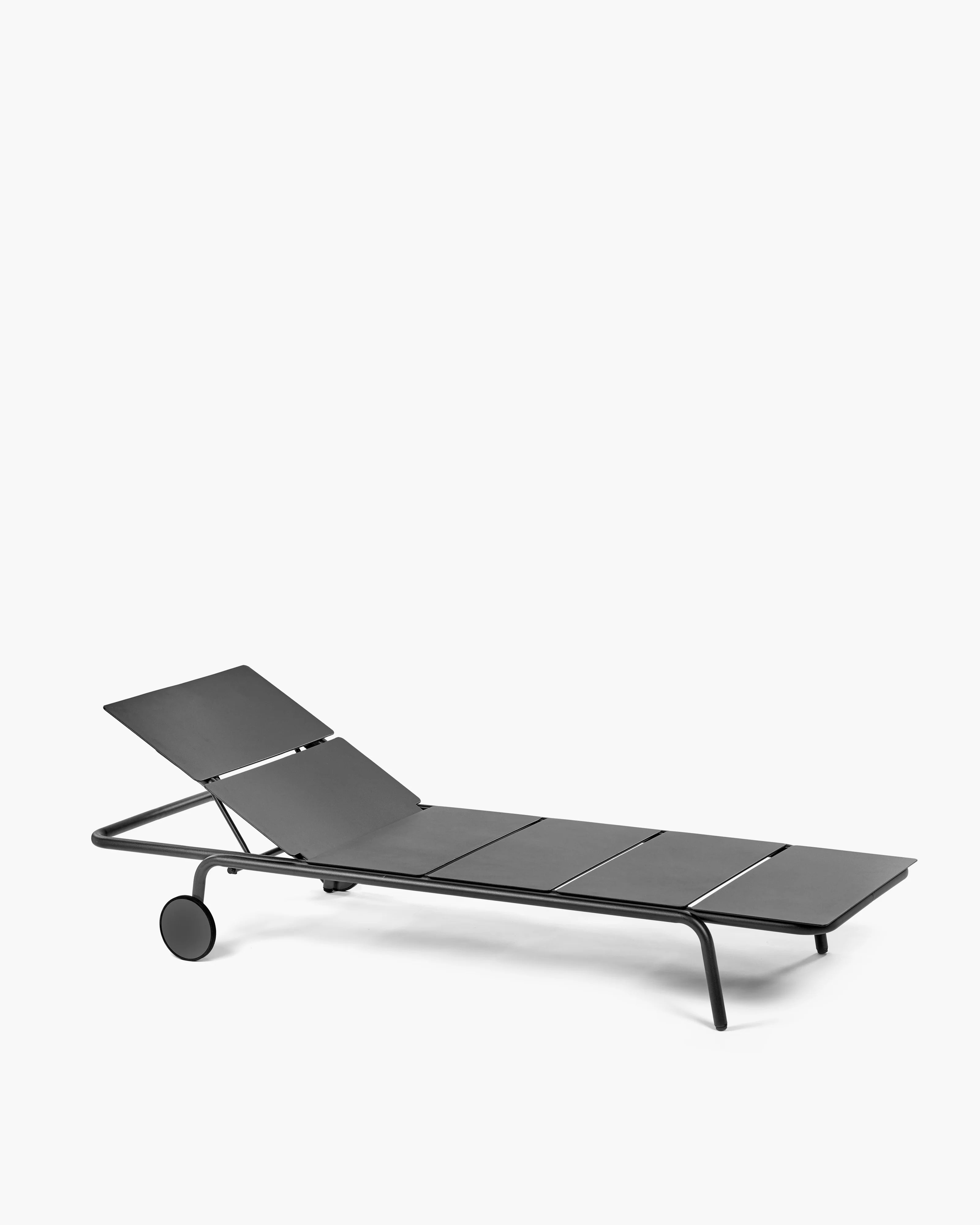 August Aluminum Sun Lounger