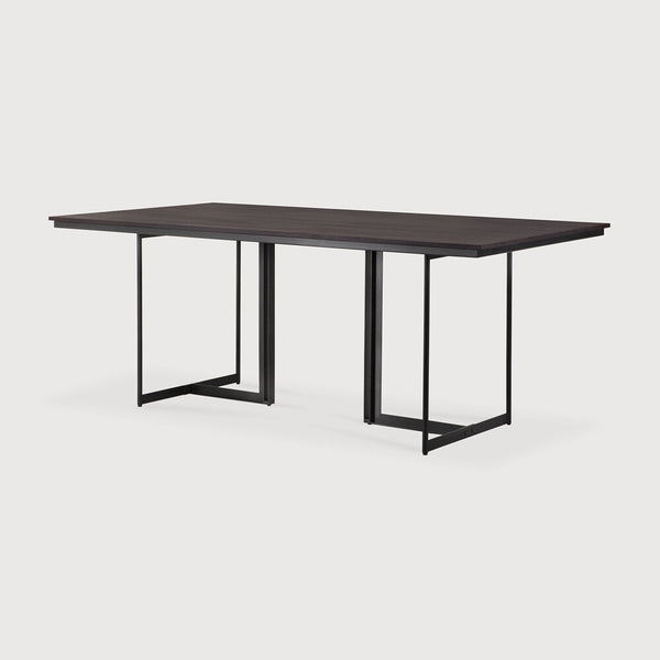 Tacet Dining Table