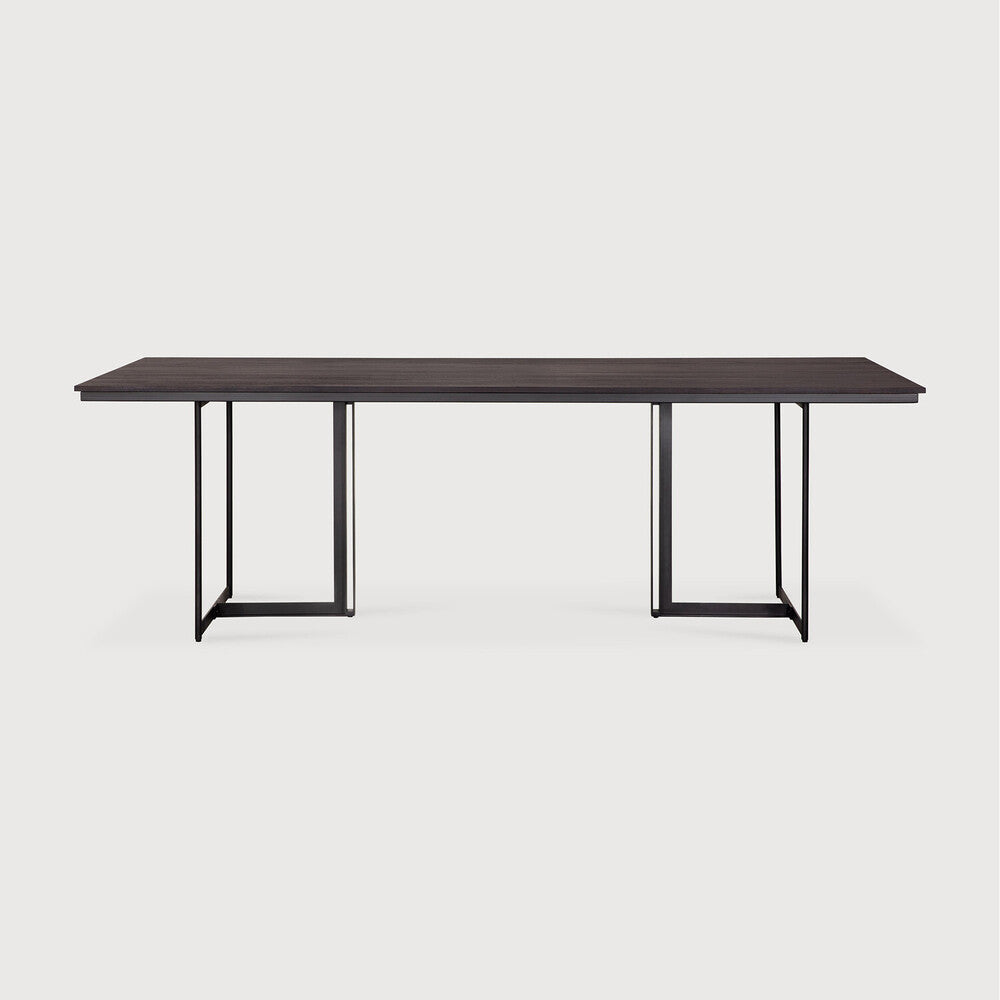 Tacet Dining Table