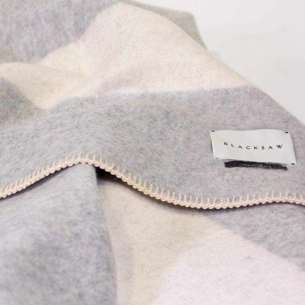 BLACKSAW TEXTILES - The Siempre Recycled Blanket - Light Heather